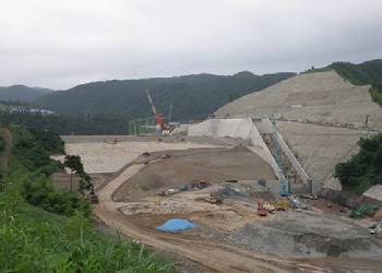 鳥取県殿ダム建設工事